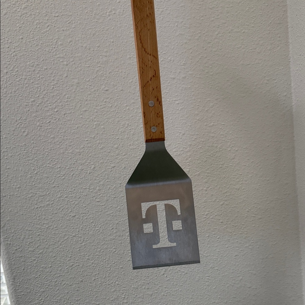 Stainless Steel BBQ Spatula with Wooden Handle